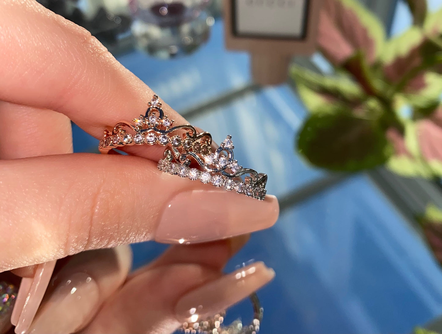 QUEEN OF HEARTS RING