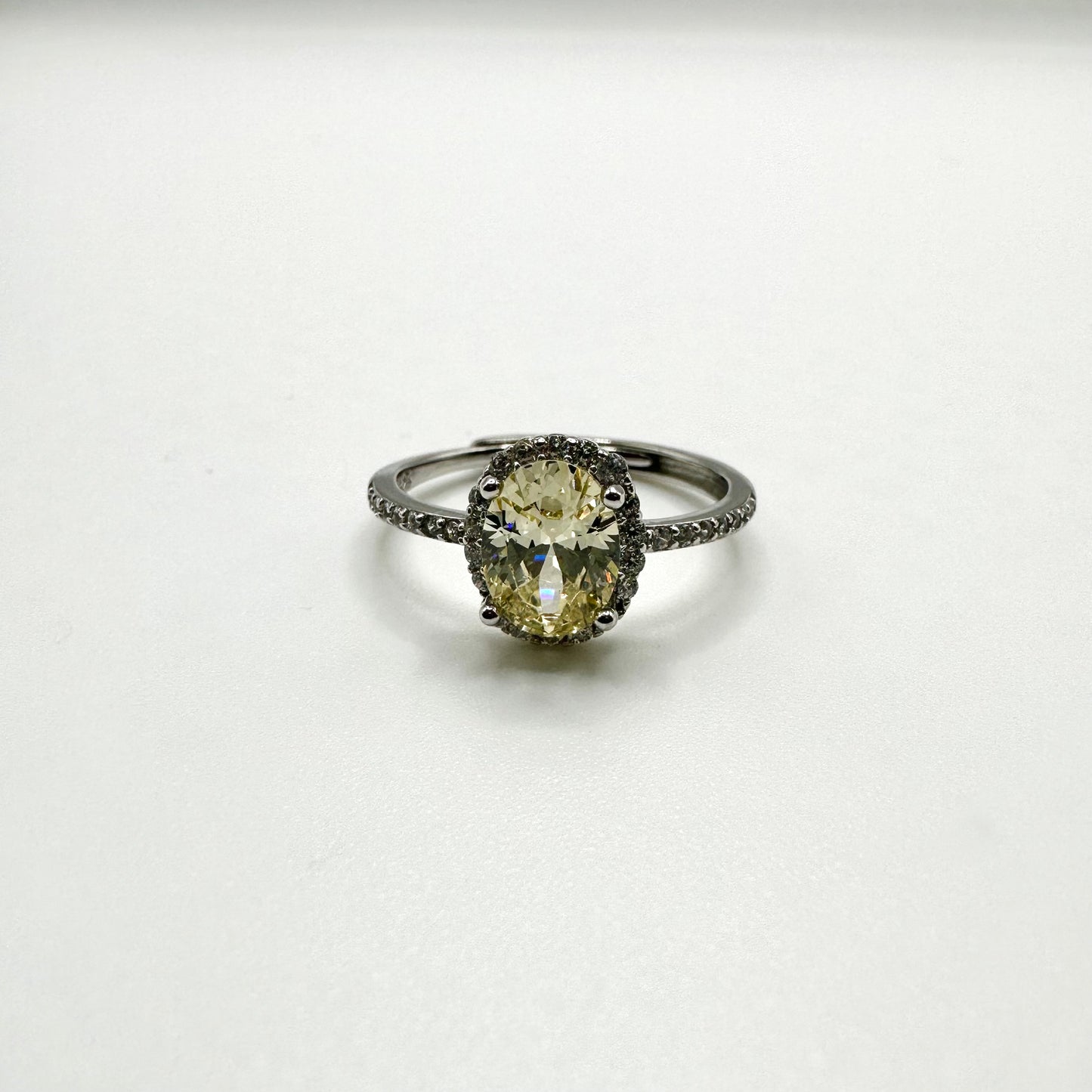 Zaria Ring